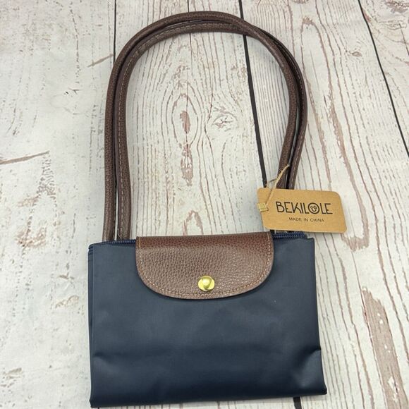 Bekilole Women's Spacious & Stylish Waterproof Shoulder Tote Bag in Classic Navy - Picture 4 of 11